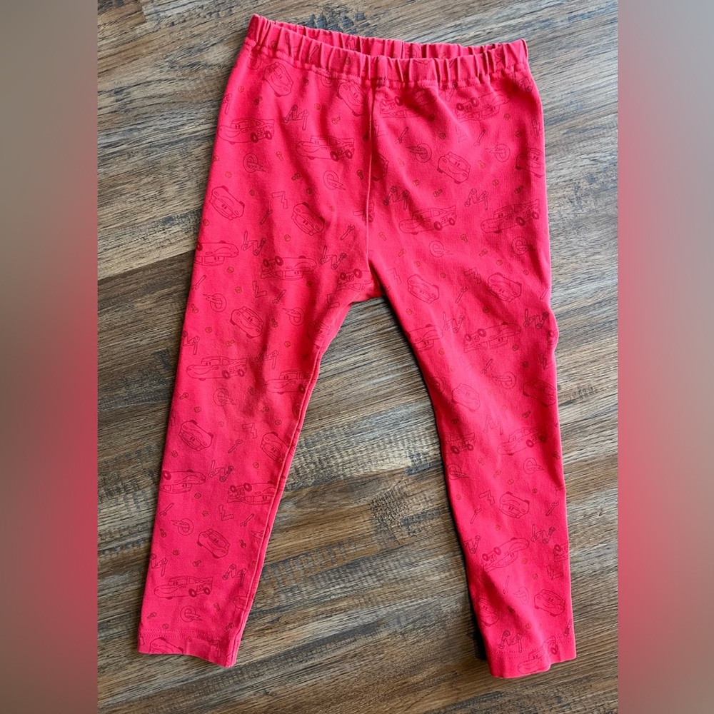 Uniqlo Pixar Collection Cars Lightning McQueen Red Leggings 3Y